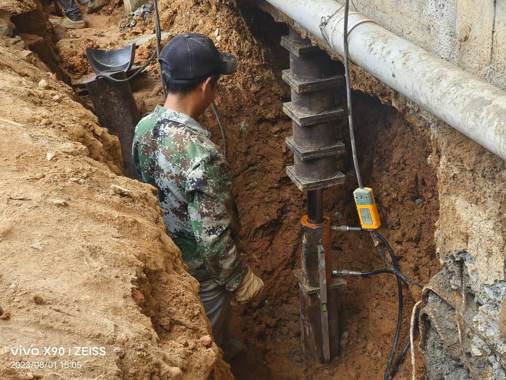 贵港贵港某楼房地基下沉房屋倾斜纠偏顶升施工